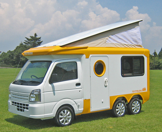 Illustration for article titled Japanese RVs are as bonkers as they are cute